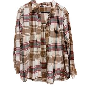 SO Plaid Button-down Top